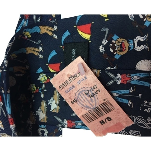 LOONIE Tunes Necktie Tie Bugs Bunny Goofy Tasmanian Devil 100% Silk Golf Motif - Picture 5 of 9